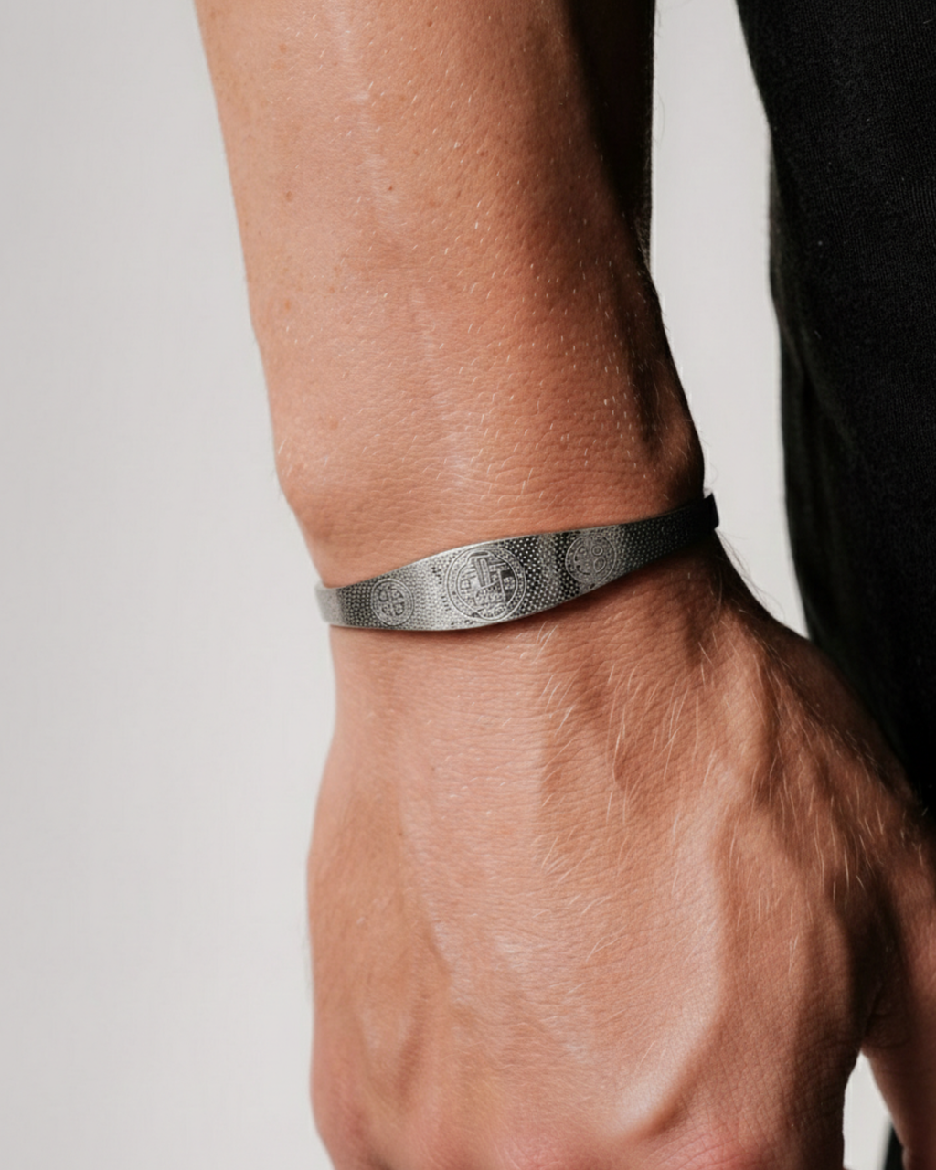 Refuge Saint Benedict Bangle